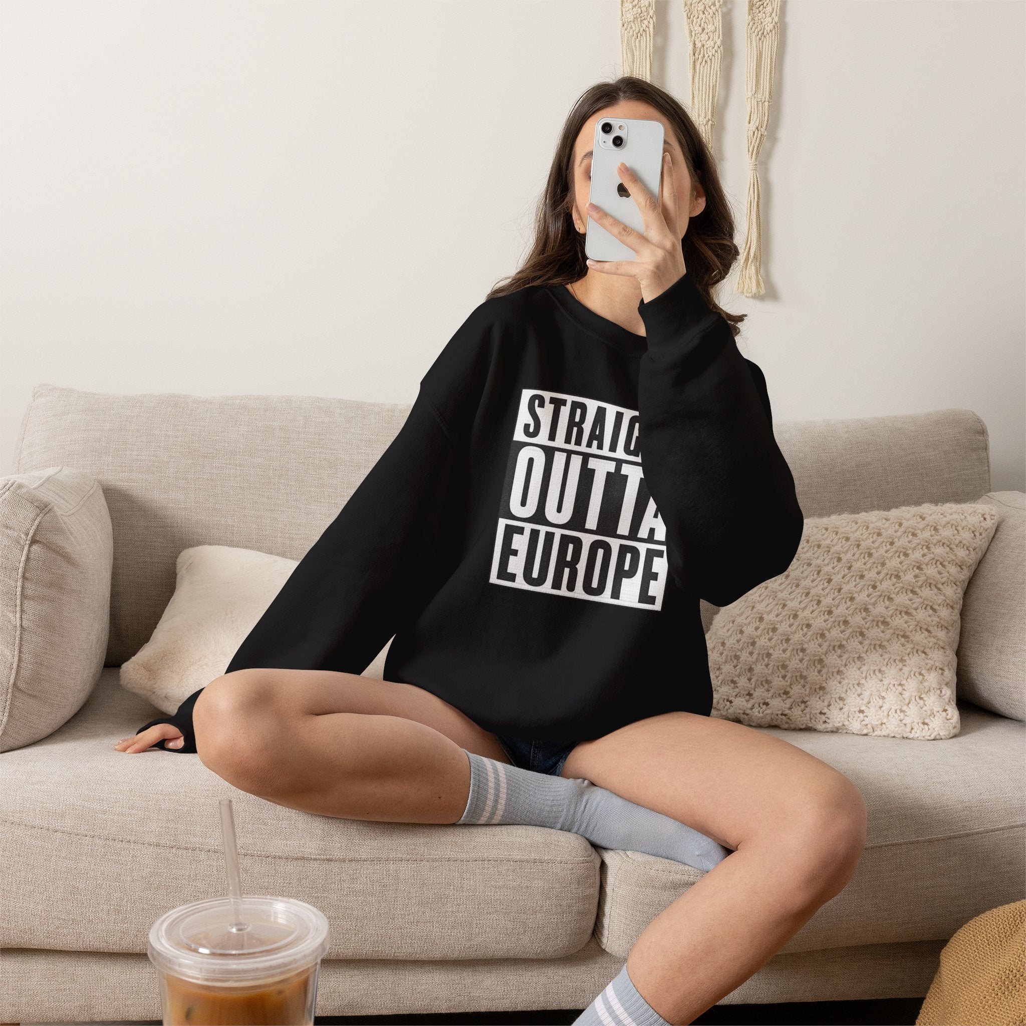 Straight Outta Europe Women's Crew neck Sweatshirt Black EUWEAR